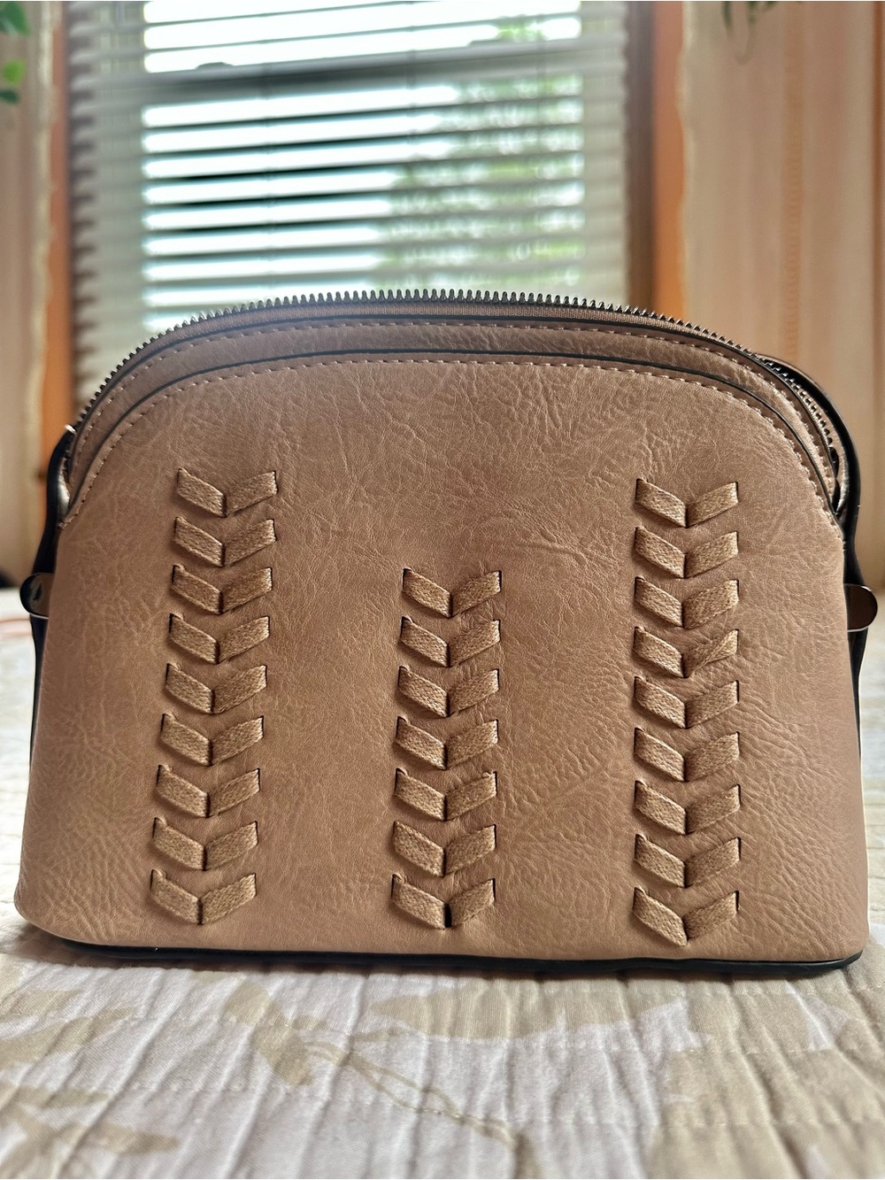 Sam & Hadley Tan Faux Braided Leather Women’s Crossbody Bag NWOT